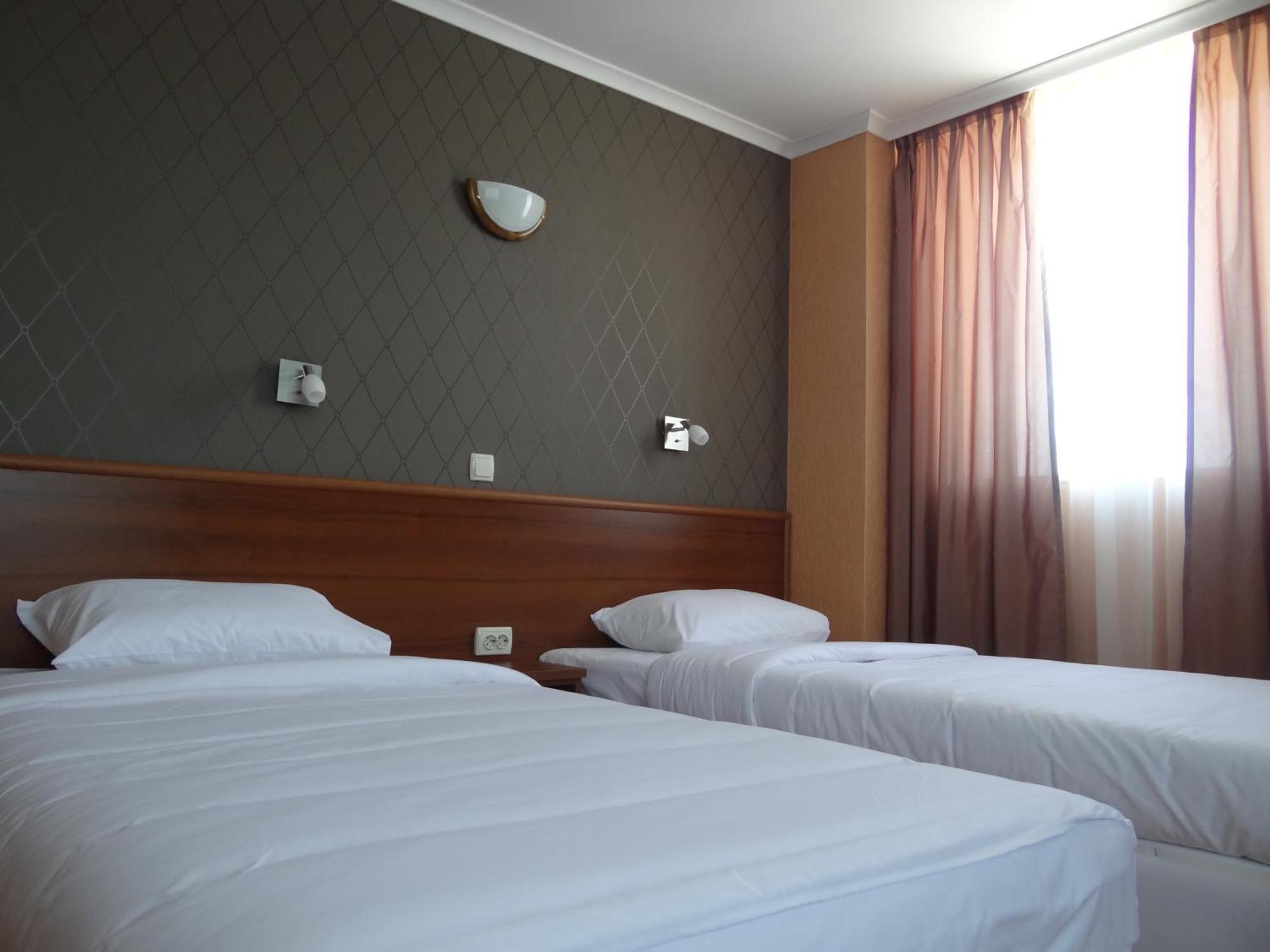Hotel Elit Pernik エクステリア 写真