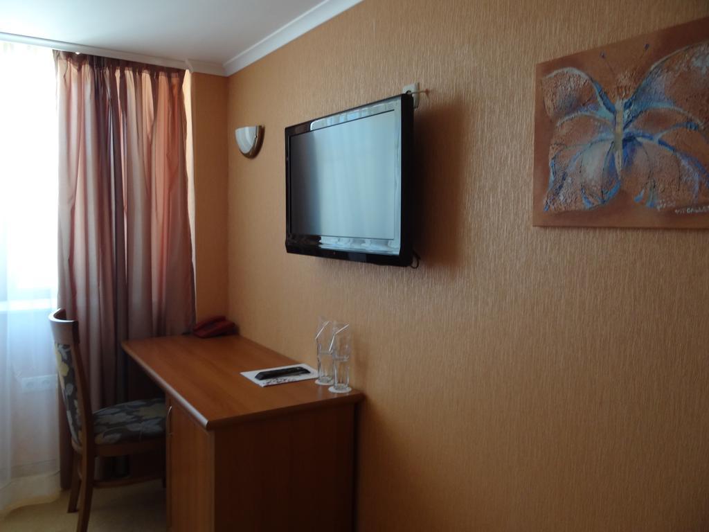 Hotel Elit Pernik エクステリア 写真